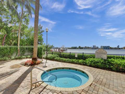 17150 N Bay Rd 2102, Sunny Isles Beach FL - photo 24 of 29