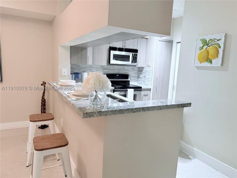 2 bedroom Condominium at 17150 N Bay Rd 2102, Porto Bellagio Condo, Sunny Isles Beach — photo 3