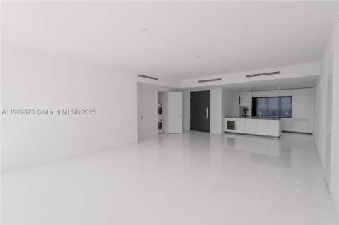 300 Biscayne Blvd Way 1003, Miami FL - photo 12 of 31