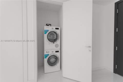 300 Biscayne Blvd Way 1003, Miami FL - photo 13 of 31