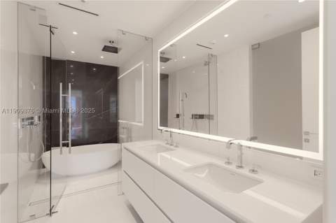 300 Biscayne Blvd Way 1003, Miami FL - photo 22 of 31