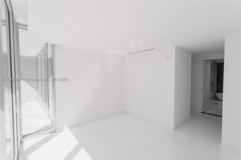 300 Biscayne Blvd Way 1003, Miami FL - photo 24 of 31