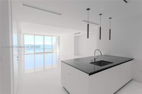 300 Biscayne Blvd Way 1003, Miami FL - photo 7 of 31