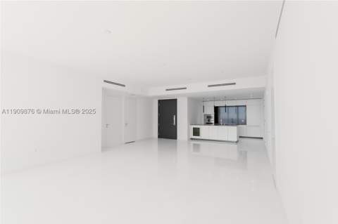 300 Biscayne Blvd Way 1003, Miami FL - photo 9 of 31