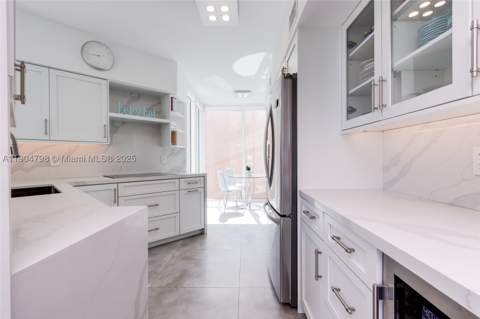 3370 Hidden Bay Dr 303, Aventura FL - photo 14 of 59