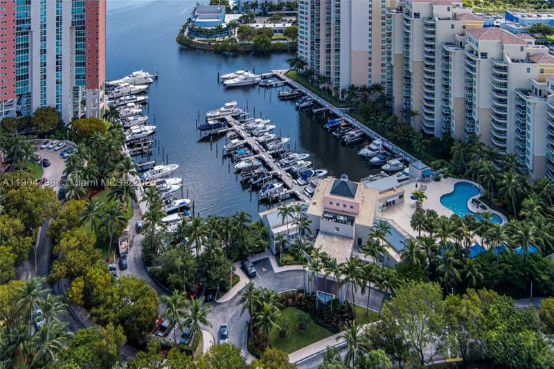 3 bedroom Condominium at 3370 Hidden Bay Dr 303, 100 Hidden Bay Condo, Aventura — photo 2