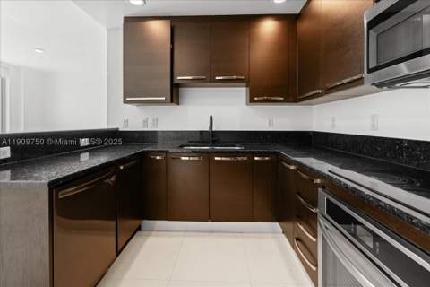 3030 NE 188 Street 604, Aventura FL - photo 6 of 24
