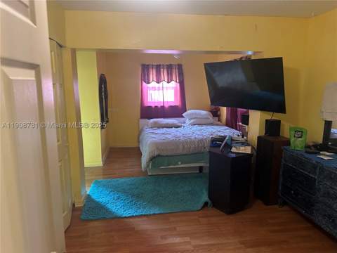 15151 Railroad Dr, Miami Gardens FL - photo 12 of 21