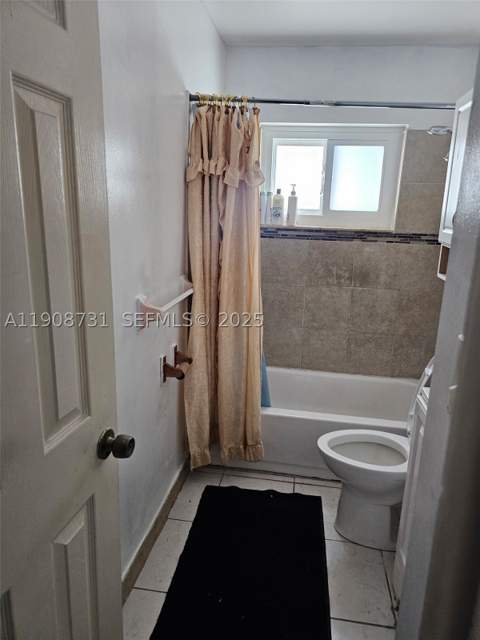 15151 Railroad Dr, Miami Gardens FL - photo 16 of 21