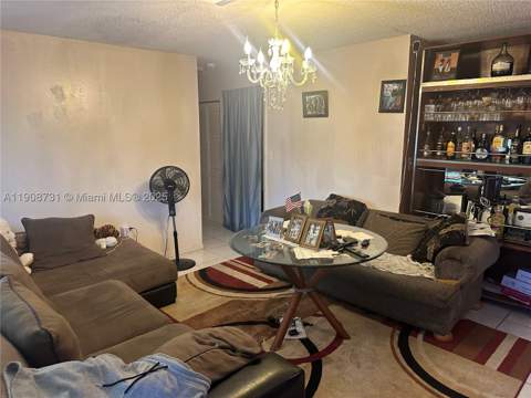 15151 Railroad Dr, Miami Gardens FL - photo 8 of 21