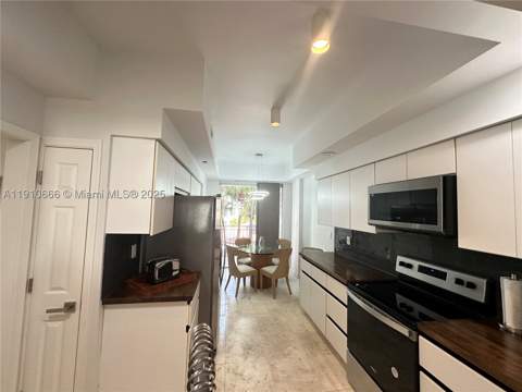 3900 Island Blvd B-303, Aventura FL - photo 13 of 35