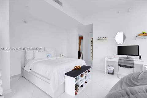 851 NE 1st Ave 1202, Miami FL - photo 9 of 29