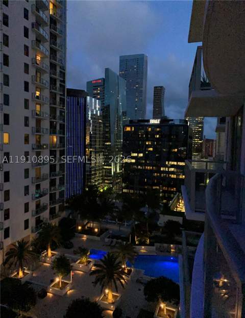 1050 Brickell Ave 1904, Miami FL - photo 18 of 27