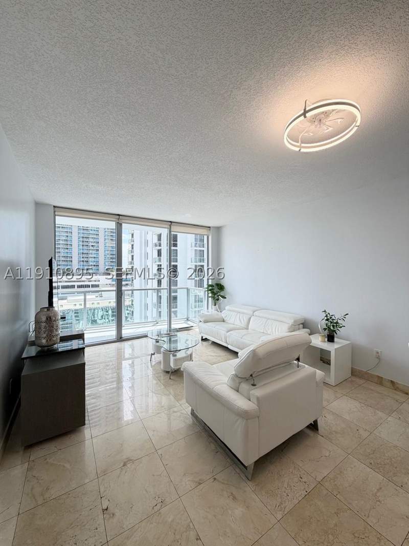 1 bedroom Condominium at 1050 Brickell Ave 1904, 1060 Brickell Condo, Miami — photo 4