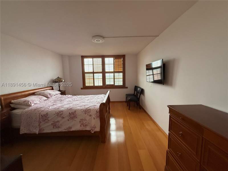 1 bedroom Condominium at 2780 NE 183rd St 1415, Commodore Plaza Condo, Aventura — photo 3