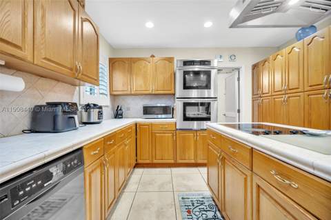 16901 SW 298th St, Homestead FL - photo 12 of 38