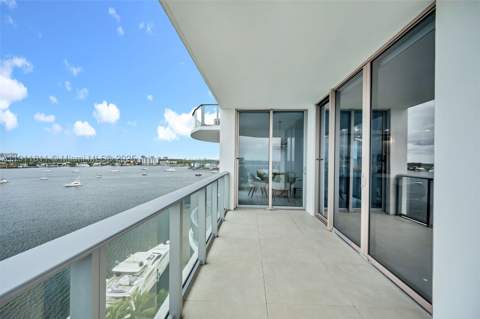 17301 Biscayne Blvd 910, North Miami Beach FL - photo 17 of 43