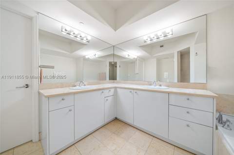 19900 E Country Club Dr 816, Aventura FL - photo 20 of 36