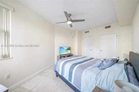 19900 E Country Club Dr 816, Aventura FL - photo 21 of 36