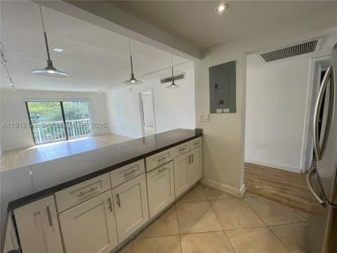 1650 NE 115th St 311, Miami FL - photo 9 of 34