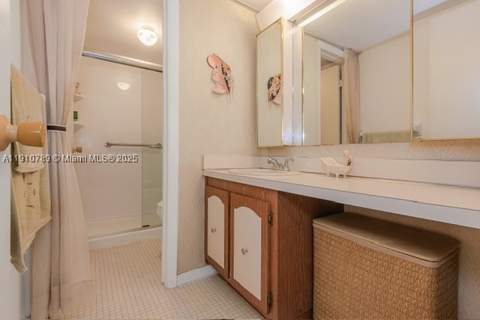 1890 W 56th St 1423, Hialeah FL - photo 14 of 27