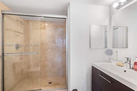 1155 Brickell Bay Dr 2708, Miami FL - photo 12 of 19