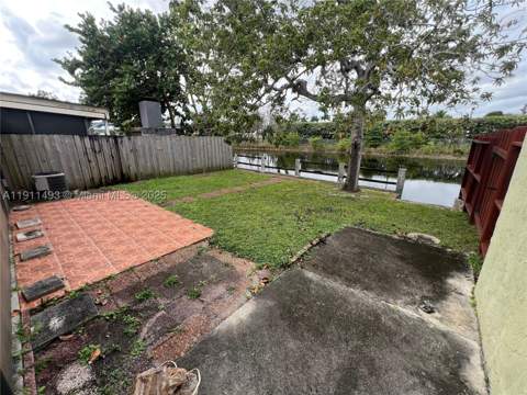 20442 NW 15th Ave 6, Miami Gardens FL - photo 18 of 20