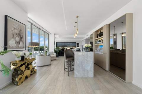 300 Collins Ave Ph3, Miami Beach FL - photo 11 of 52