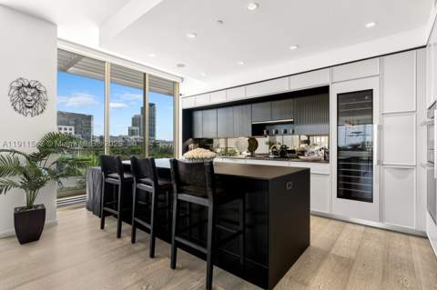 300 Collins Ave Ph3, Miami Beach FL - photo 15 of 52
