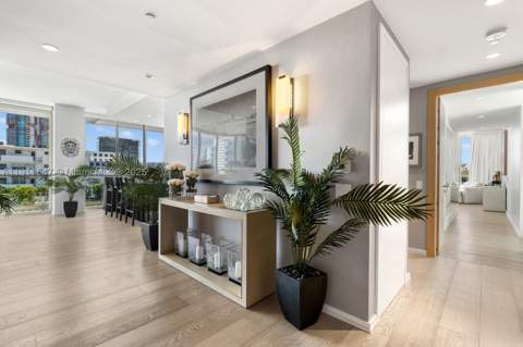 300 Collins Ave Ph3, Miami Beach FL - photo 19 of 52