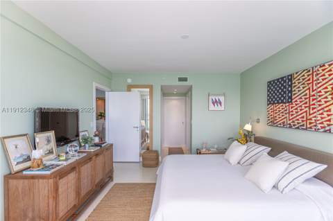 520 West Ave 1102, Miami Beach FL - photo 15 of 60