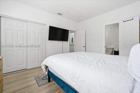 10845 Peachtree Dr, Miami FL - photo 14 of 35