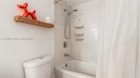 500 Bayview Dr 117, Sunny Isles Beach FL - photo 17 of 23