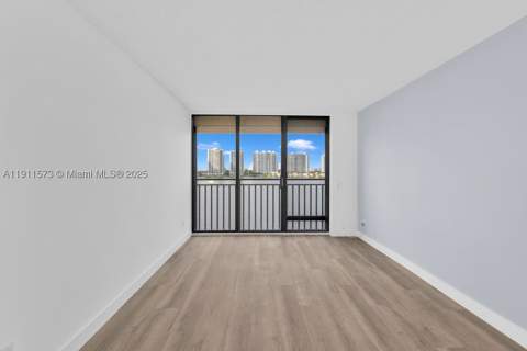 17720 N Bay Rd 803, Sunny Isles Beach FL - photo 19 of 41