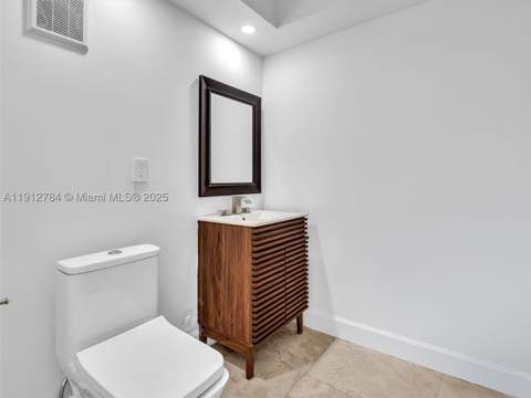 3776 NE 166th St 108, North Miami Beach FL - photo 22 of 66