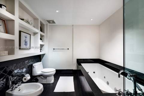101 20th St 3006, Miami Beach FL - photo 13 of 18