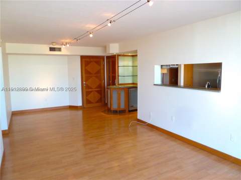 1688 West Ave 405, Miami Beach FL - photo 12 of 24