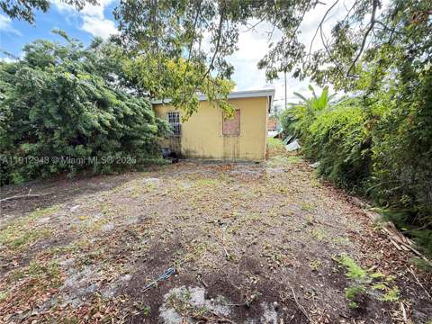 1865 NW 70th St, Miami FL - photo 7 of 9