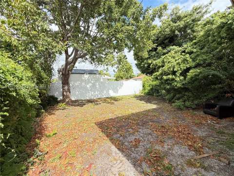 1865 NW 70th St, Miami FL - photo 9 of 9