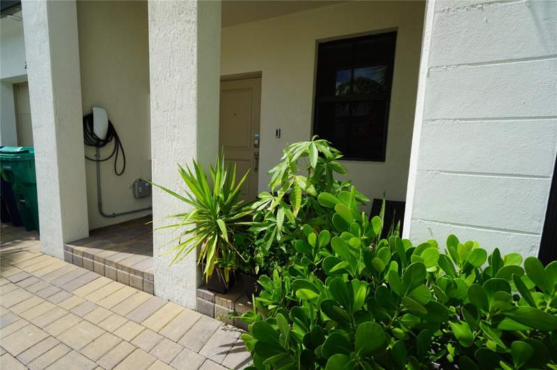 4 bedroom Townhouse at 23010 SW 128th Place 23010, Siena Reserve, Miami — photo 4