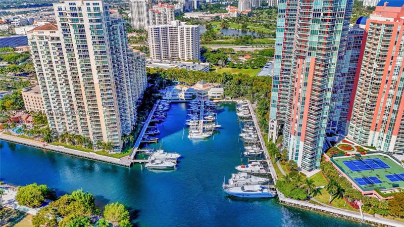 2 bedroom Condominium at 3370 Hidden Bay Dr 804, 100 Hidden Bay Condo, Aventura — photo 4