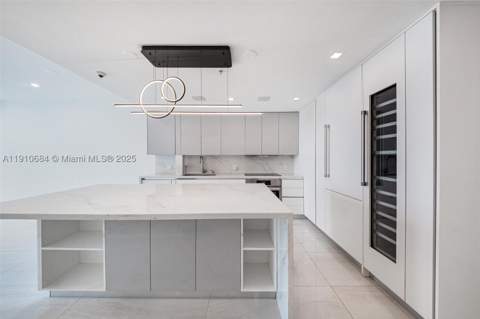 7918 Harbour Island Dr 207, North Bay Village FL - photo 12 of 53