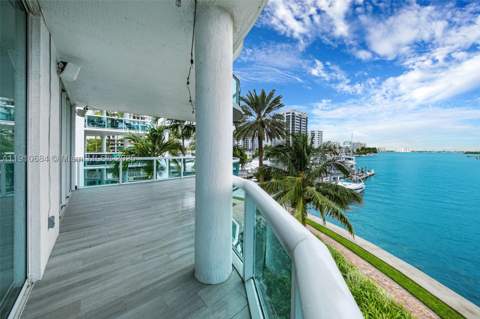 7918 Harbour Island Dr 207, North Bay Village FL - photo 8 of 53
