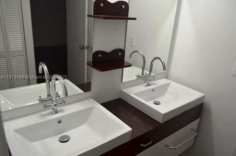 290 174th St M10, Sunny Isles Beach FL - photo 13 of 23