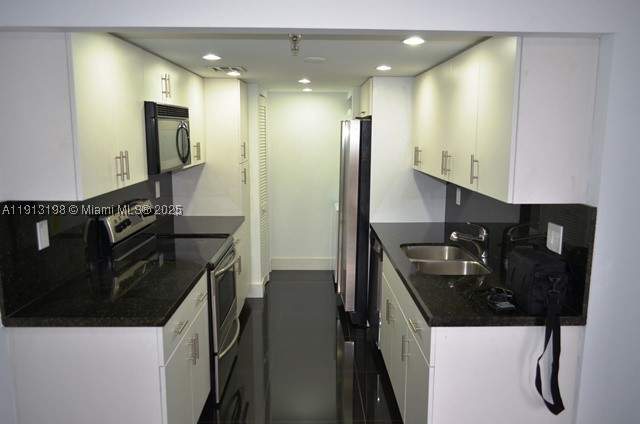 3 bedroom Condominium at 290 174th St M10, Winston Towers 700 Condo, Sunny Isles Beach — photo 3
