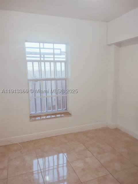 6422 NW 29th Ave, Miami FL - photo 7 of 10