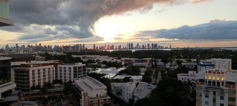 2 bedroom Condominium at 2401 Collins Ave 1708, The Riviera Condo, Miami Beach — photo 2