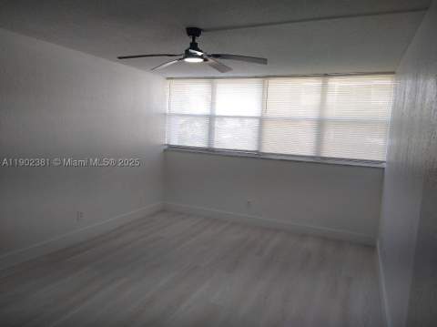 700 NW 214th St 403, Miami Gardens FL - photo 8 of 15