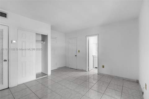 1330 W 54th St 302C, Hialeah FL - photo 11 of 20