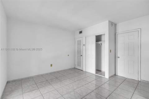 1330 W 54th St 302C, Hialeah FL - photo 12 of 20